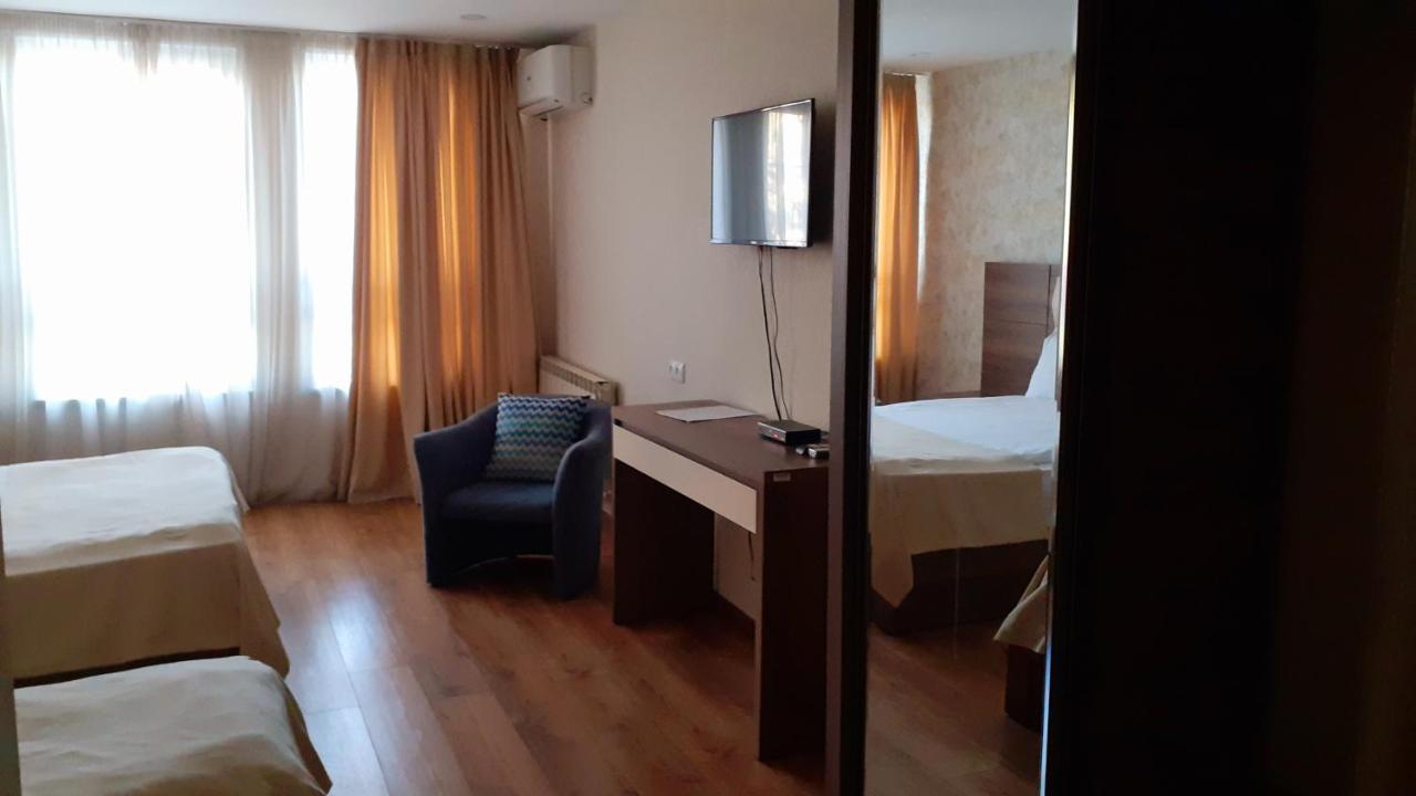 Hotel Lile Tbilisi Exteriér fotografie