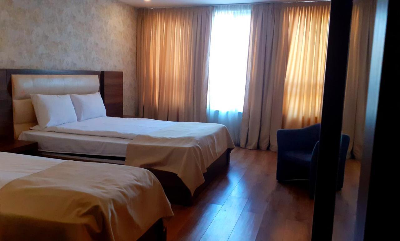 Hotel Lile Tbilisi Exteriér fotografie