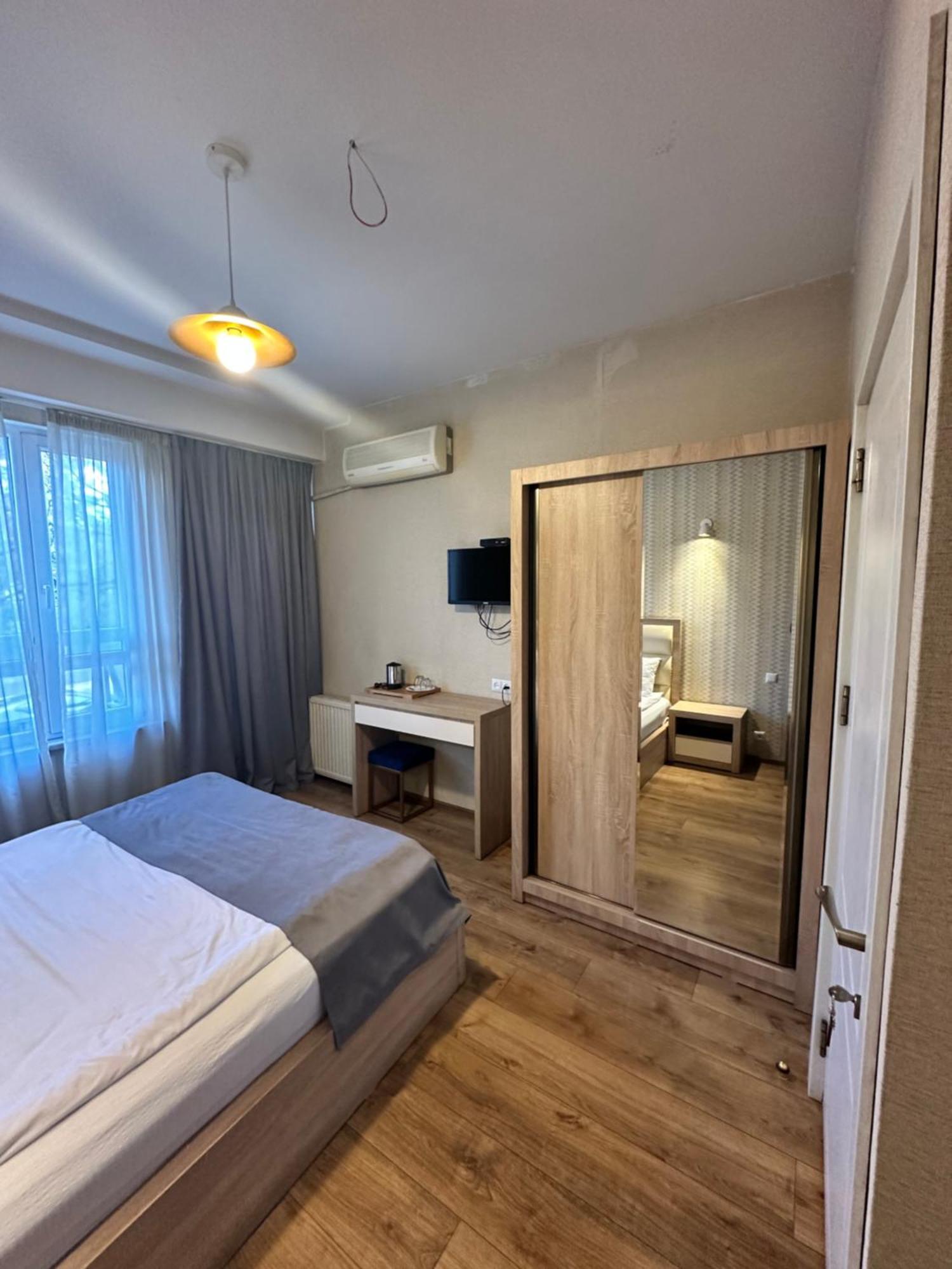 Hotel Lile Tbilisi Exteriér fotografie