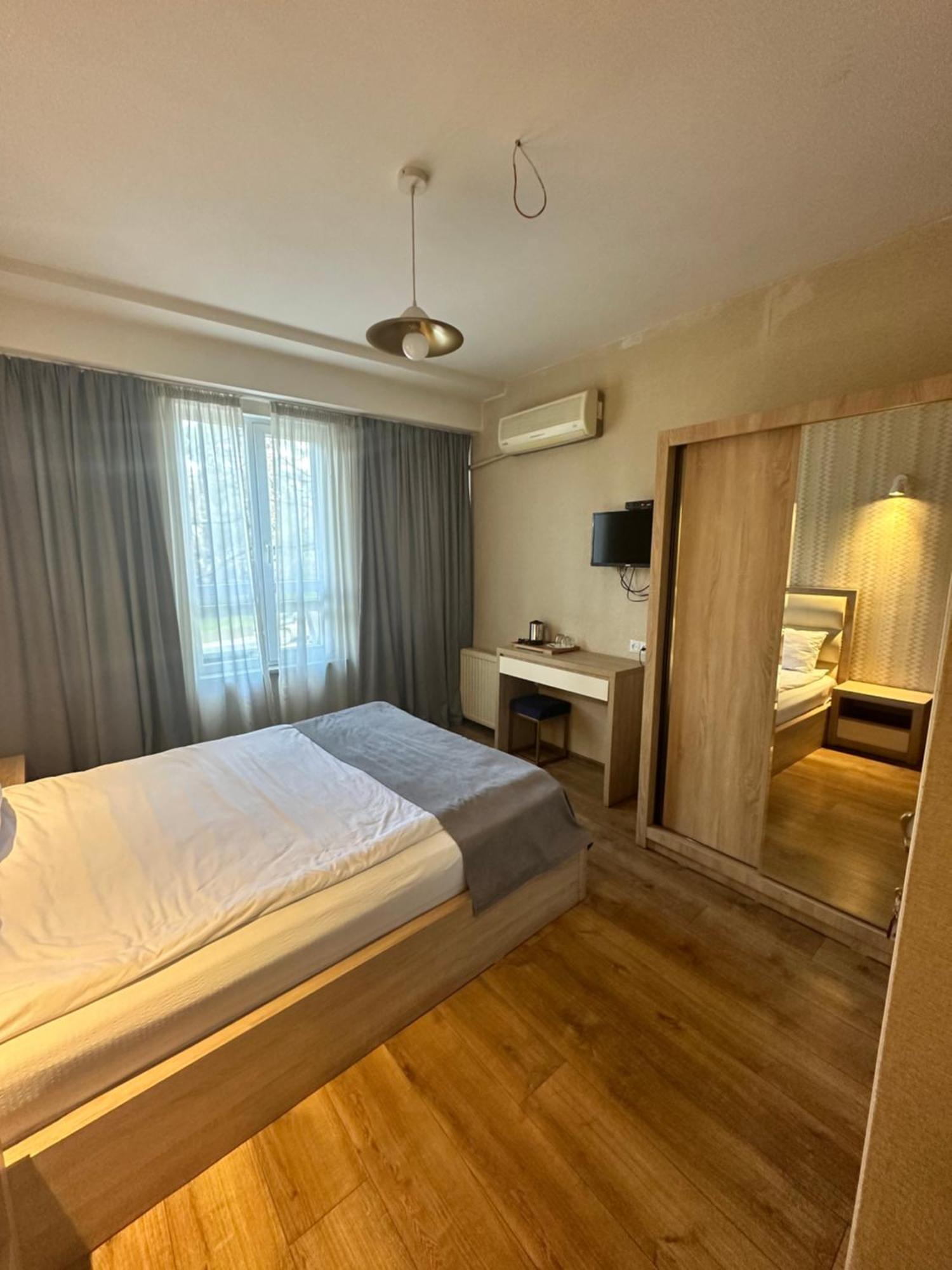 Hotel Lile Tbilisi Exteriér fotografie
